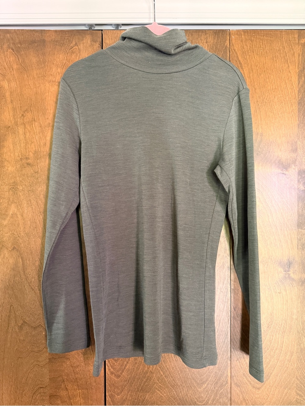 Woolx Large Olive Green Peyton Turtle Neck